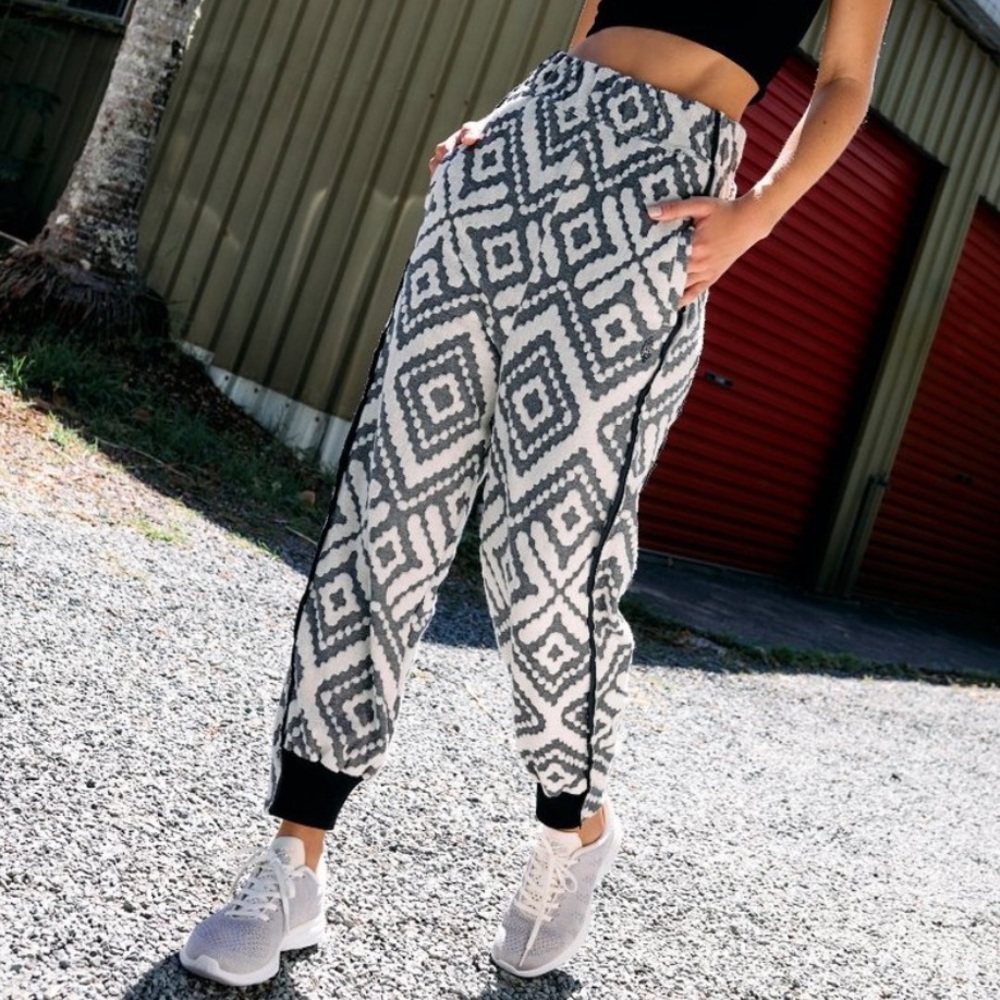 NWT Free People Movement Where the wind Blows